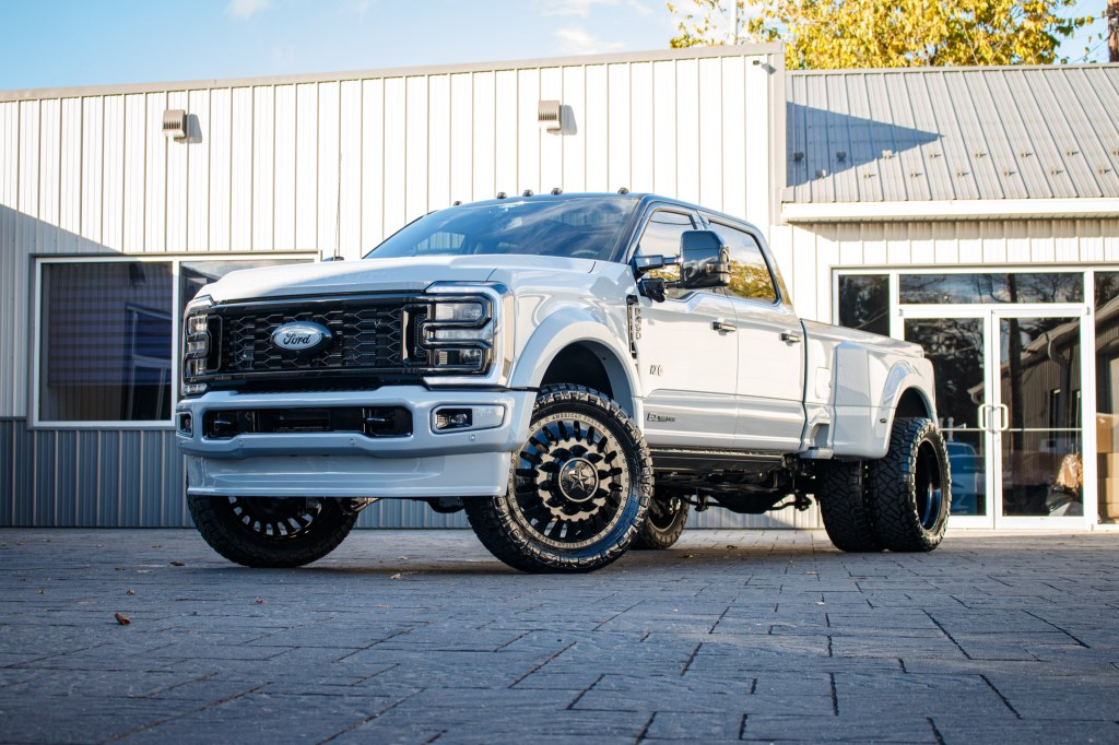 2025 Ford F-450 Super Duty Platinum with a 2.5" Wicked Leveling Kit, 24x8.25 American Force Massive wheels, and 37" Nitto Ridge Grappler tires. 