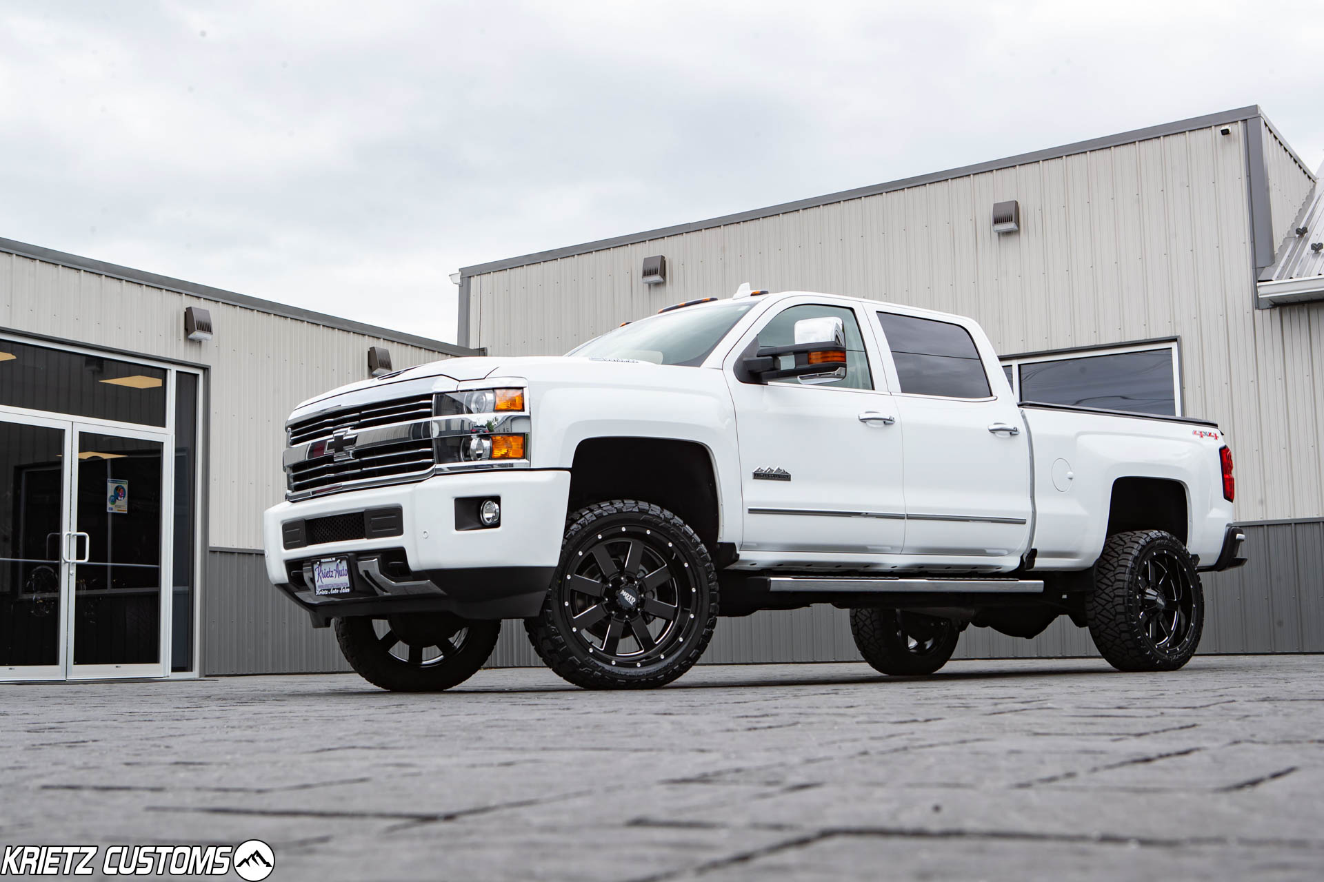 Lifted 2017 Chevy Silverado 2500HD with 3.5 Inch Rough Country Lift Kit ...