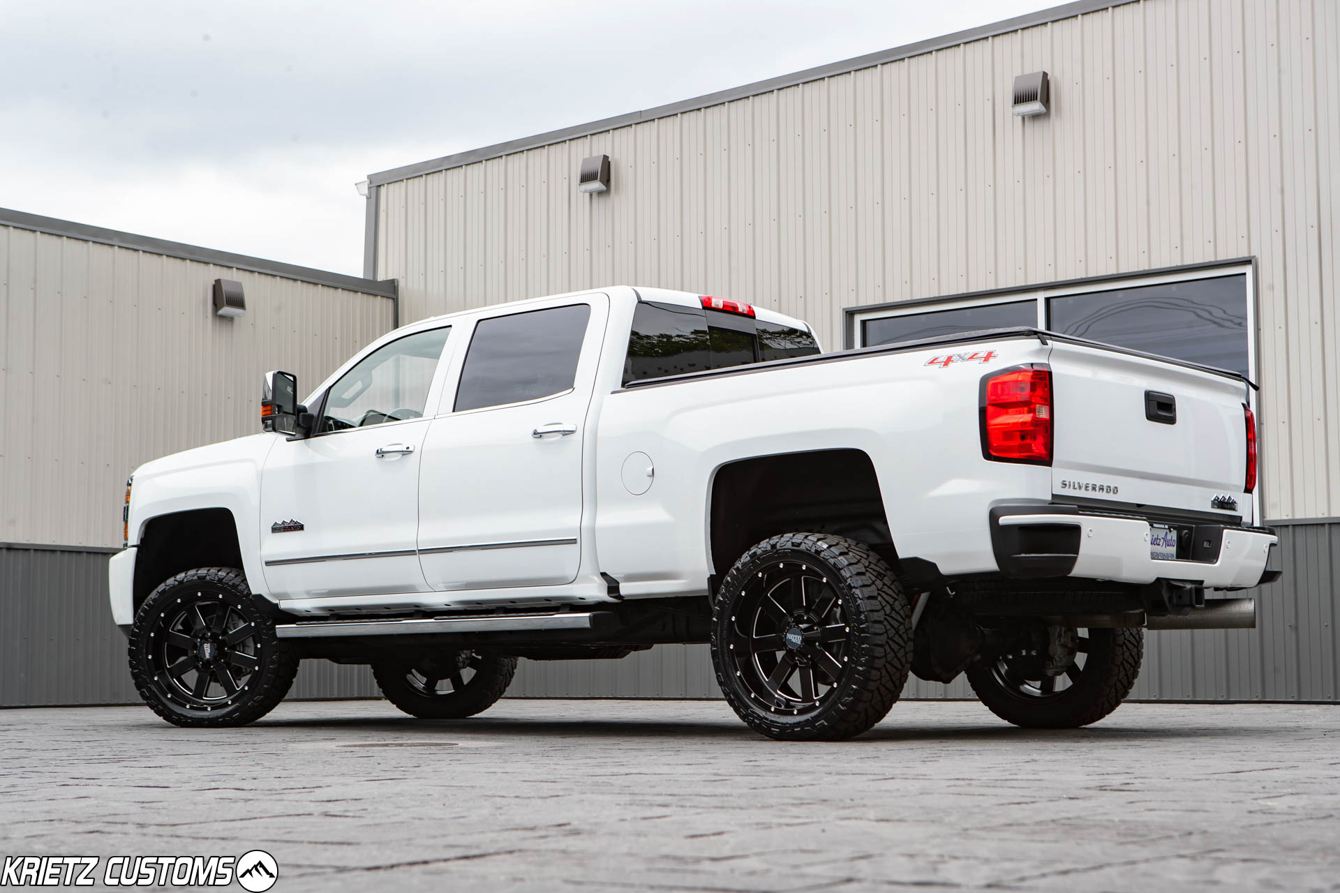 Lifted 2017 Chevy Silverado 2500HD with 3.5 Inch Rough Country Lift Kit ...