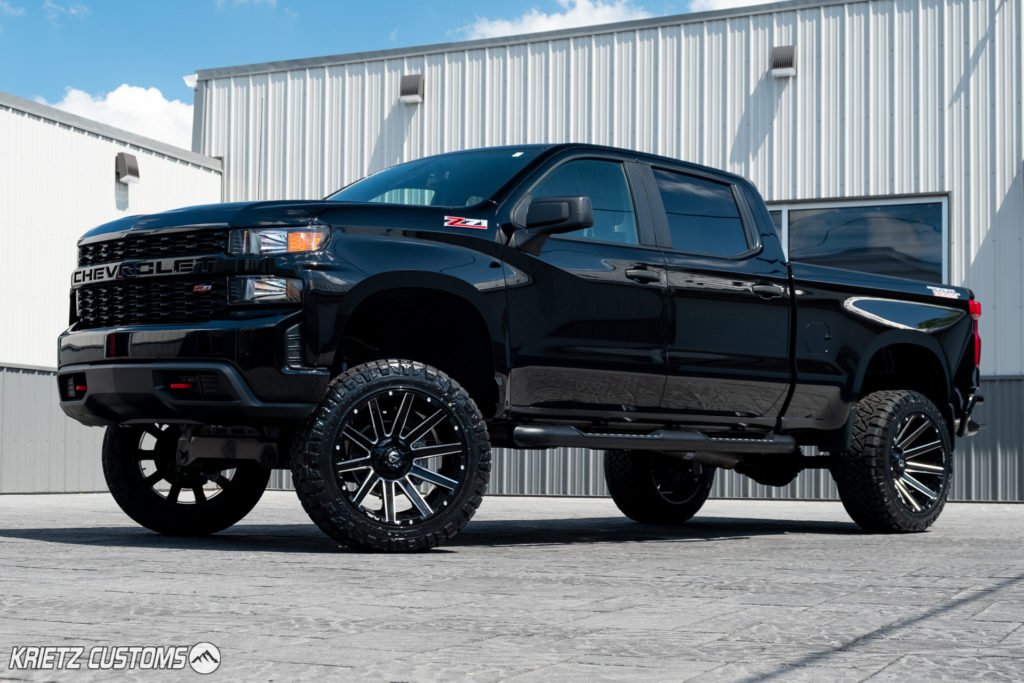 Lifted 2019 Chevrolet Silverado 1500 With 22×12 Fuel Contra Wheels And