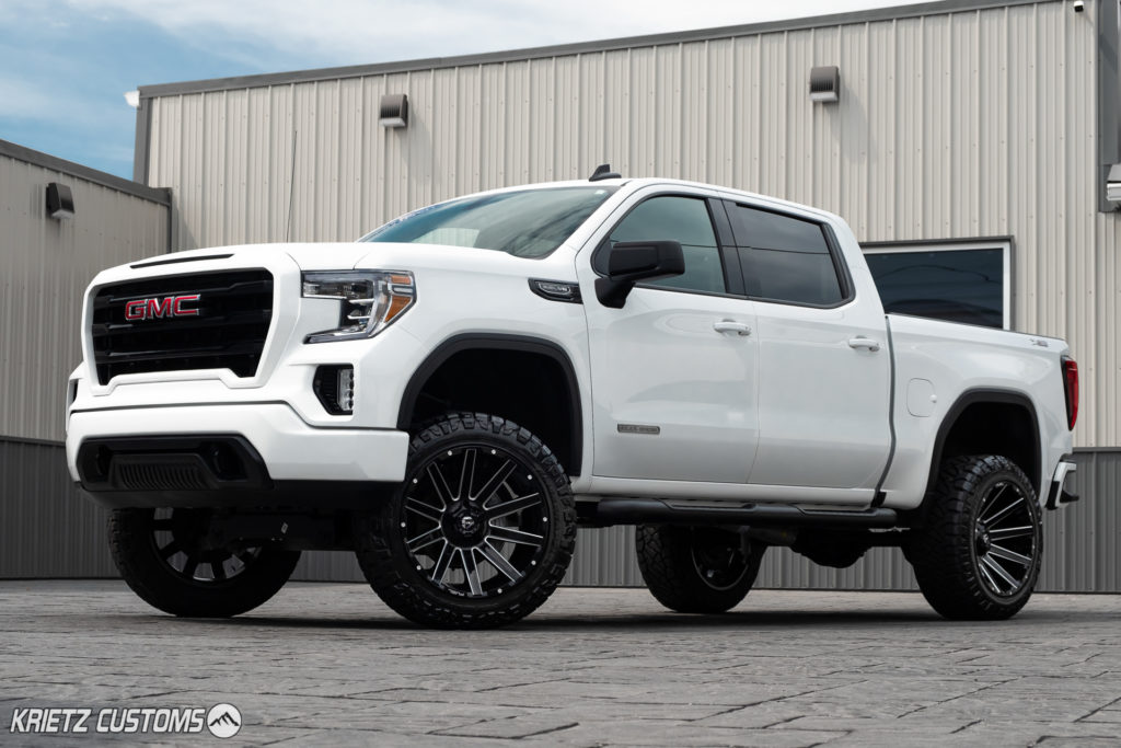 Lifted 2019 GMC Sierra 1500 with 22×12 Fuel Contra Wheels and 7 Inch