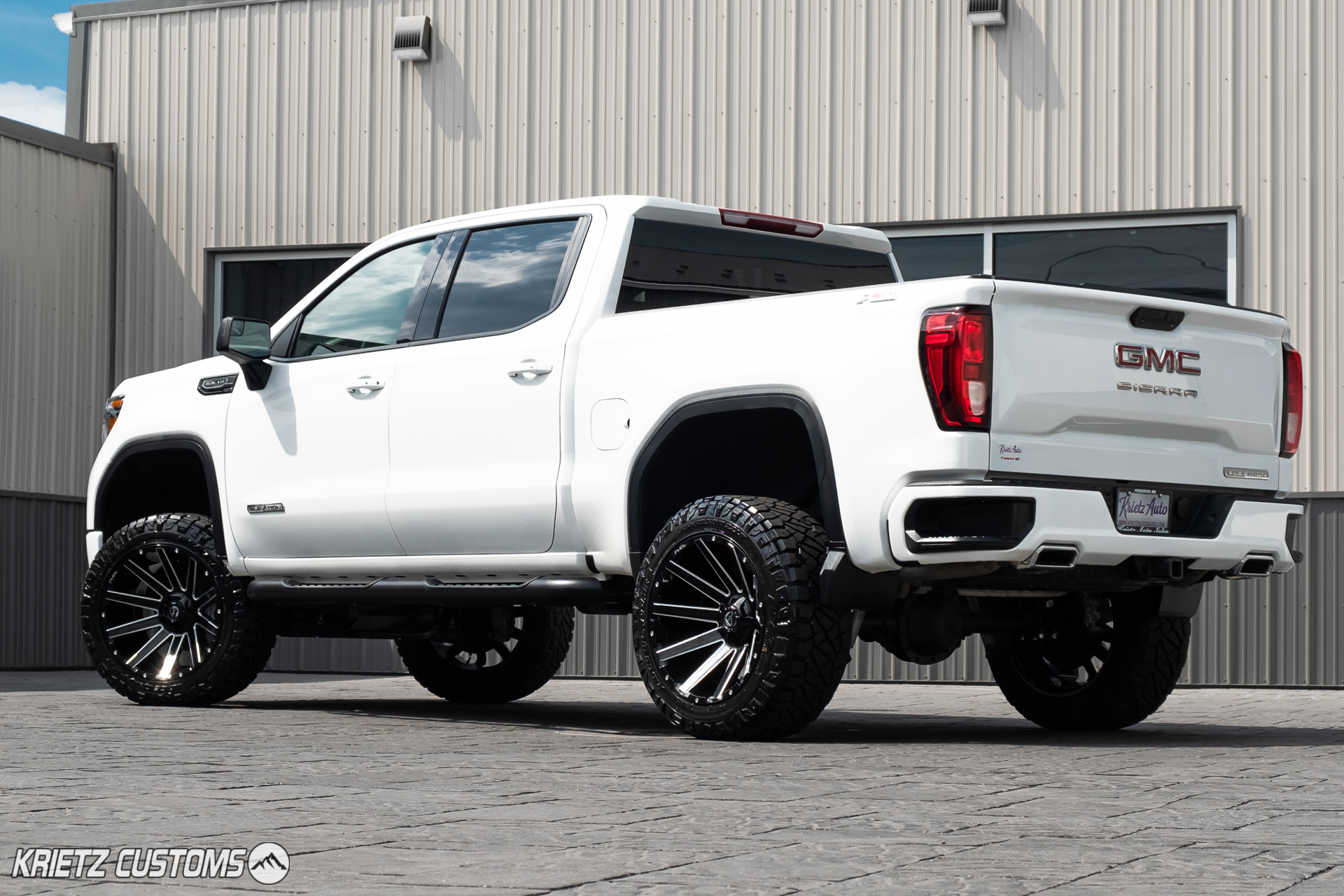 Lifted 2019 GMC Sierra 1500 with 22×12 Fuel Contra Wheels and 7 Inch Gmc 6.2 Vs 5.3 Fuel Economy