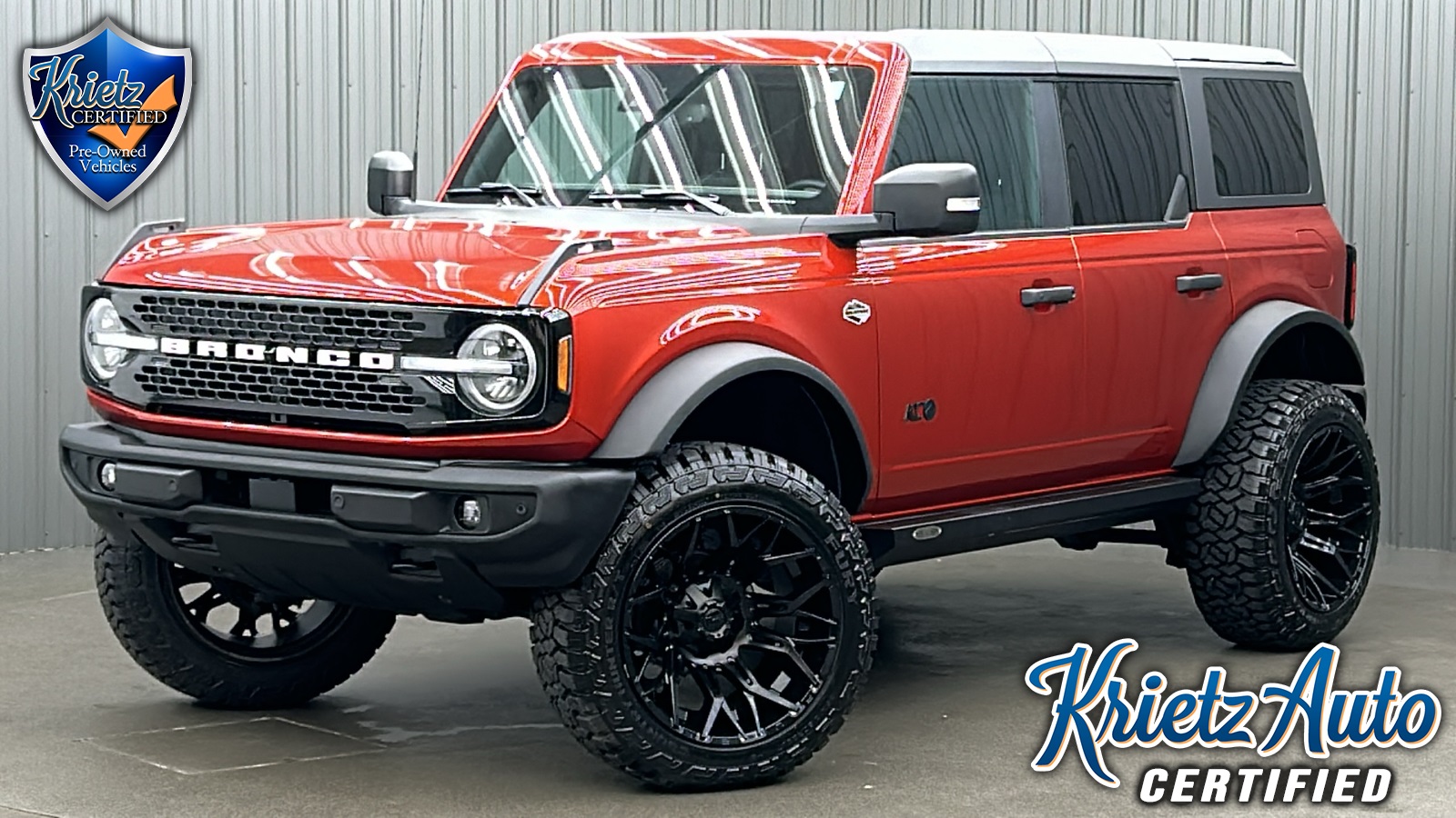 Lifted 2022 Ford Bronco Wildtrak w/ 354A Lux & Hard Top