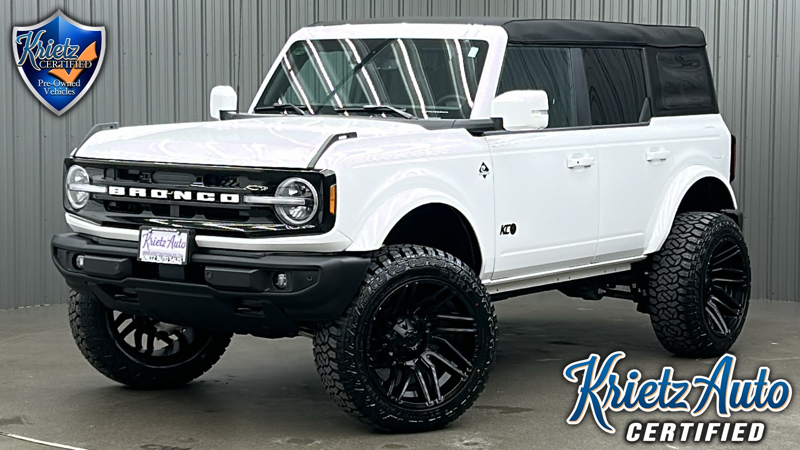 Lifted 2023 Ford Bronco Outer Banks w/ 313A High Pkg