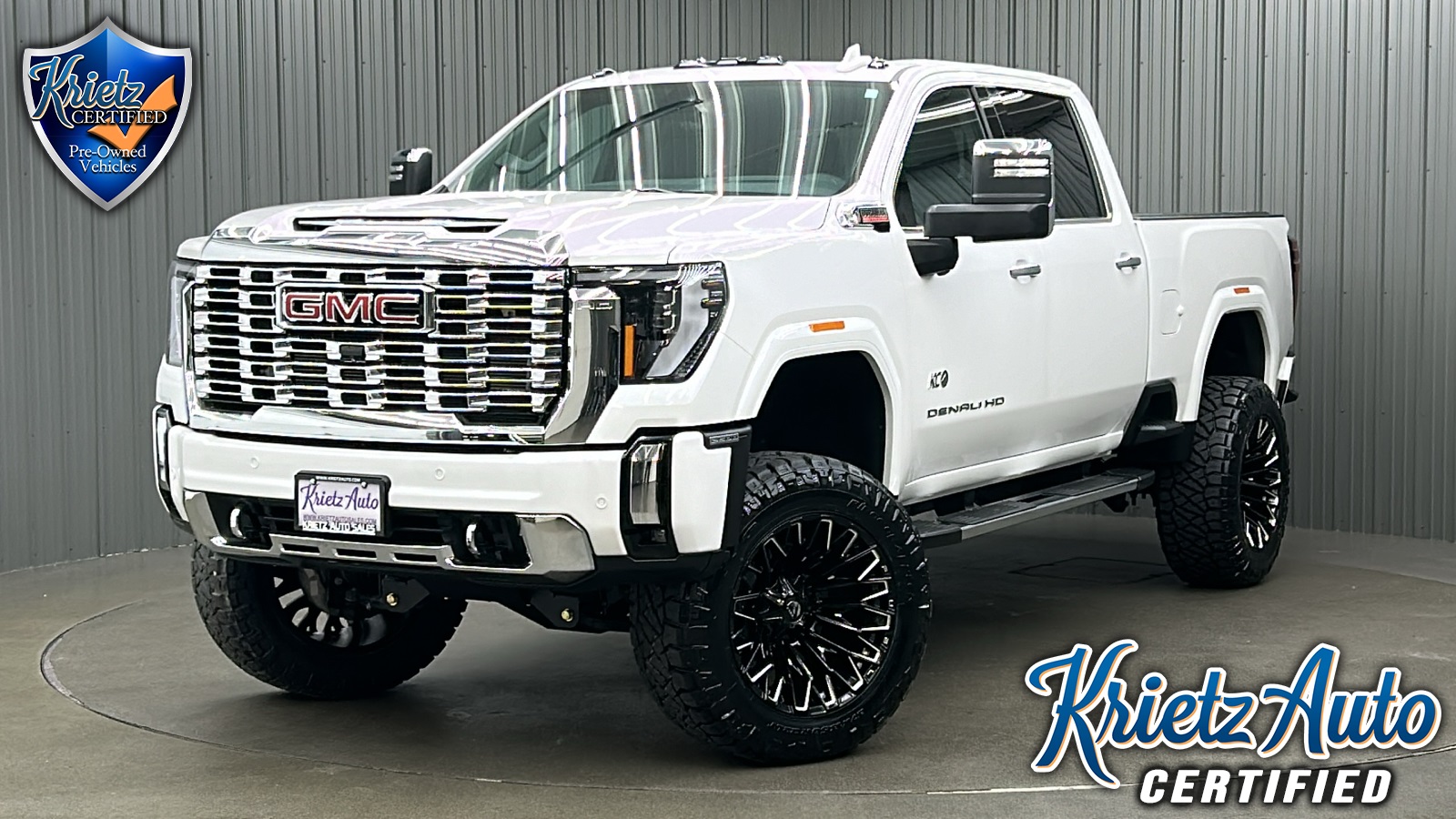 Lifted 2024 GMC Sierra 2500HD Denali Reserve Short Bed w/ Tech & Sunroof