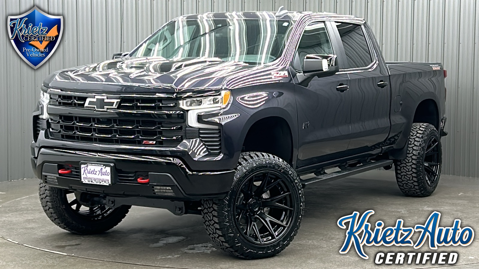 2022 Chevrolet Silverado 1500 LT Trail Boss Premium Long Bed w/ Dark Essentials & Sunroof