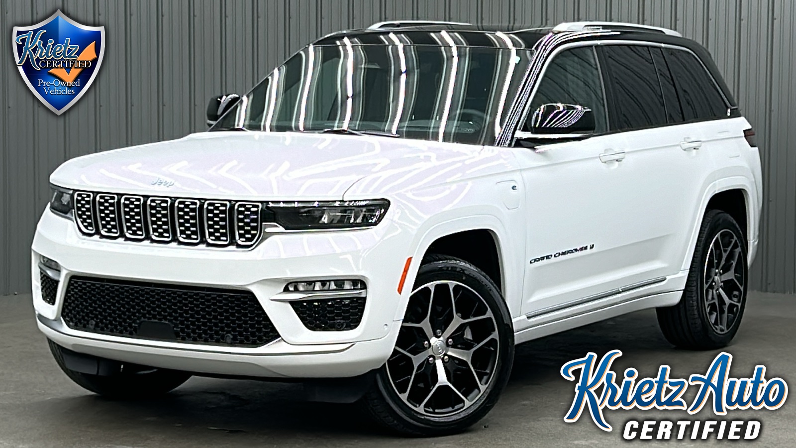 2022 Jeep Grand Cherokee Summit Reserve 4xe w/ Advanced Protech IV, Luxury Tech V & Sunroof