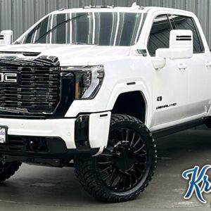 Lifted 2025 GMC Sierra 3500HD Denali Ultimate w/ COLORMATCH & Sunroof