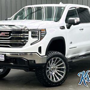 Lifted 2023 GMC Sierra 1500 SLT Long Bed Preferred Pkg w/ Sunroof