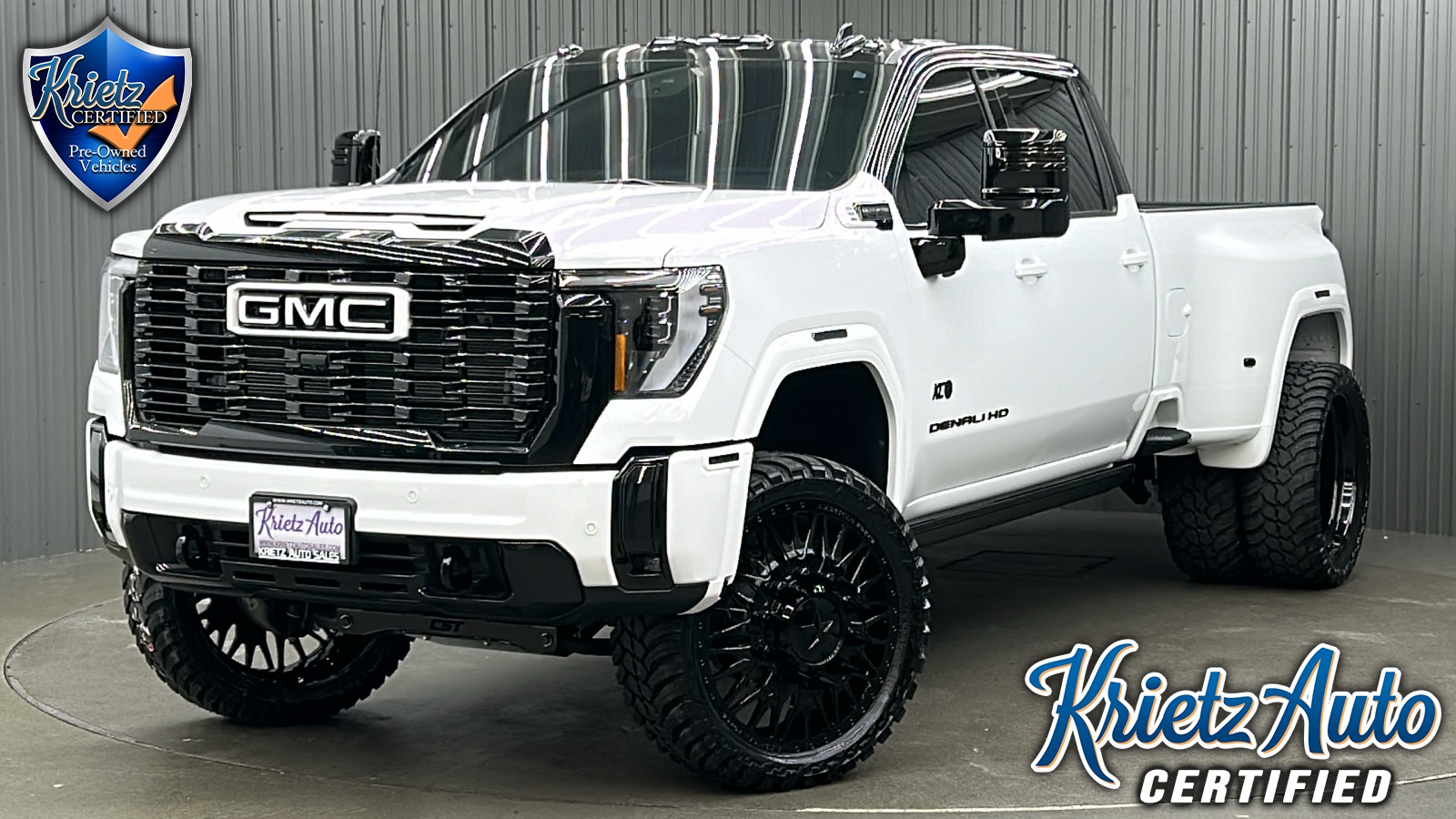 Lifted 2025 GMC Sierra 3500HD Denali Ultimate Long Bed w/ COLORMATCH & Sunroof