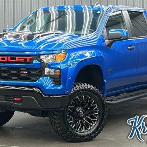 Lifted 2023 Chevrolet Silverado 1500 Custom Trail Boss Short Bed