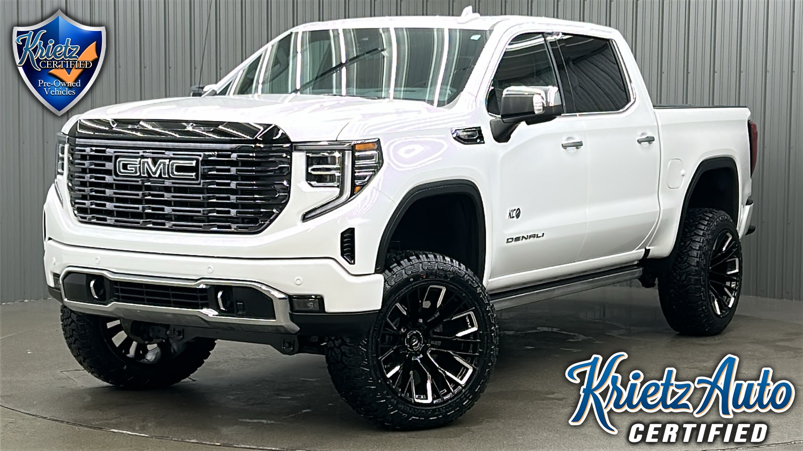 Lifted 2025 GMC Sierra 1500 Denali Ultimate Short Bed w/ Sunroof