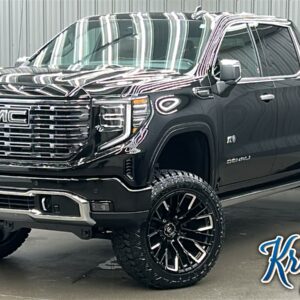 Lifted 2025 GMC Sierra 1500 Denali Ultimate Short Bed w/ Super Cruise & Sunroof