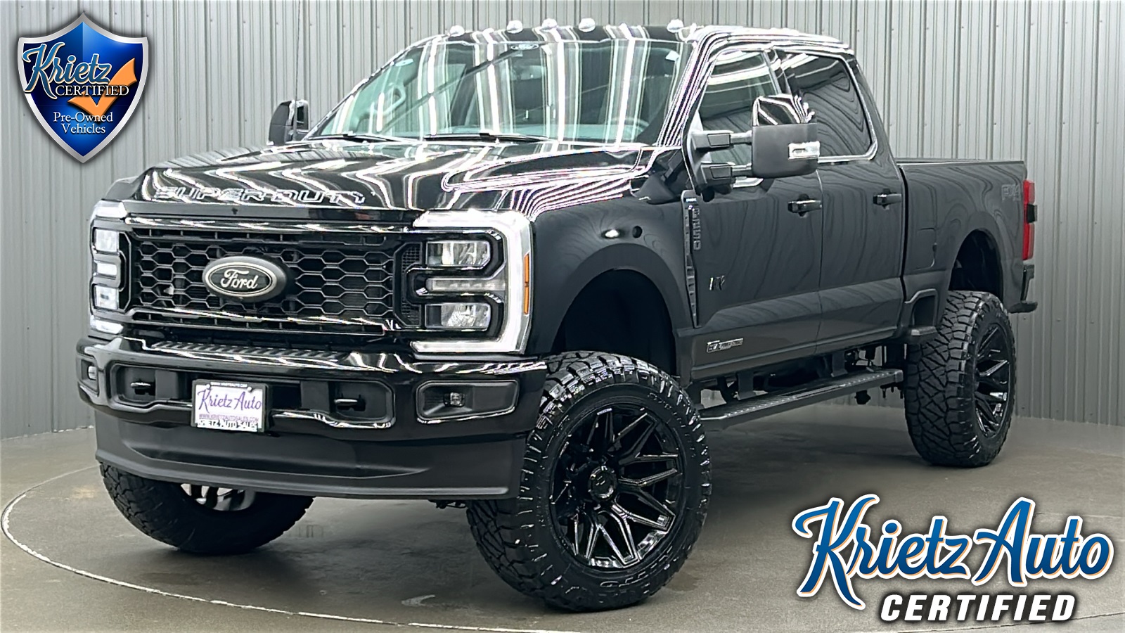 Lifted 2025 Ford F-250SD Lariat Black Pkg FX4 Short Bed w/ 608A & Moonroof