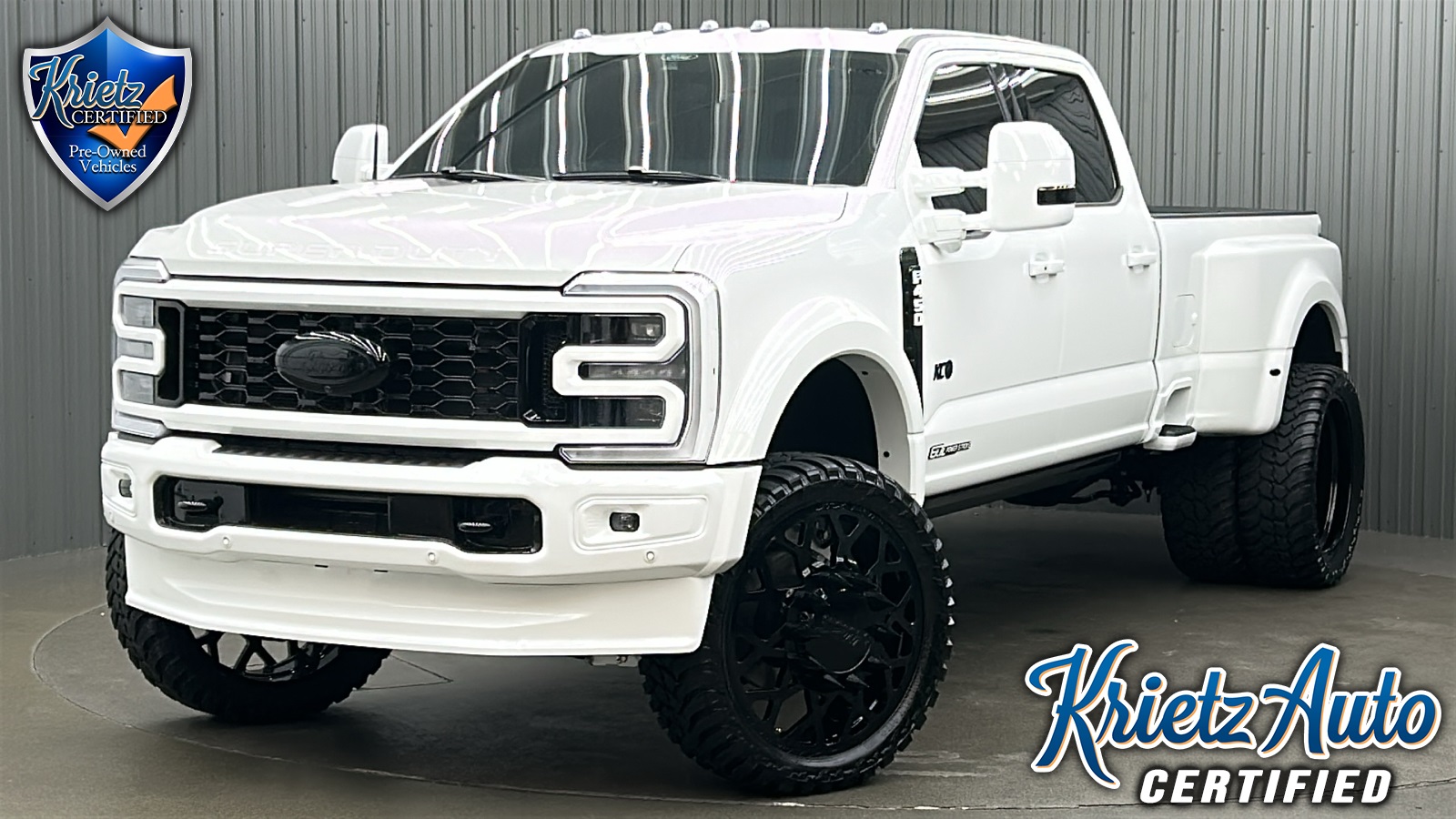 Lifted 2025 Ford F-450SD Platinum Long Bed FX4 w/ COLORMATCH, 773A & Moonroof