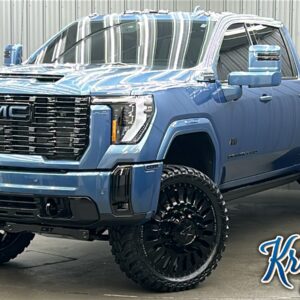 Lifted 2025 GMC Sierra 3500HD Denali Ultimate Long Bed w/ COLORMATCH & Sunroof