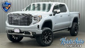 Lifted 2025 GMC Sierra 1500 Denali Ultimate Short Bed w/ Sunroof