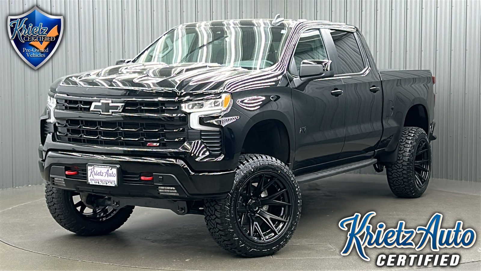 Lifted 2024 Chevrolet Silverado 1500 LT Trail Boss Long Bed w/ Convenience II