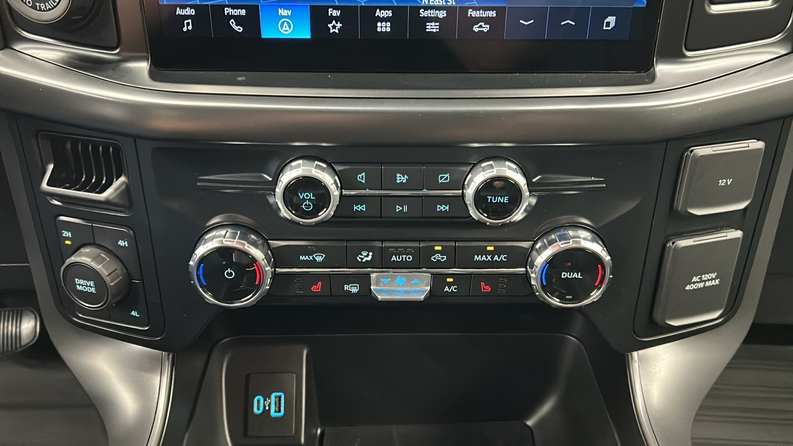 2024 Ford F-150 XLT photo 22