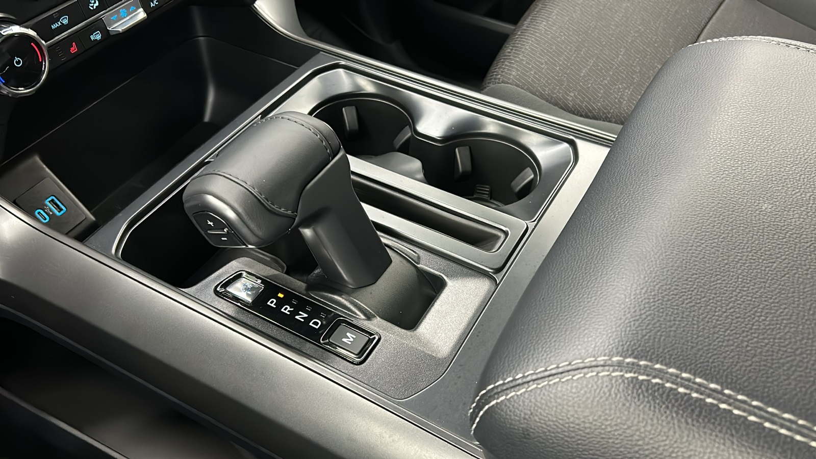 2024 Ford F-150 XLT photo 23