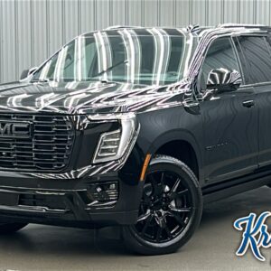 2025 GMC Yukon Denali w/ COLORMATCH, Power Steps & Sunroof