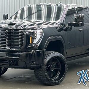 Lifted 2024 GMC Sierra 3500HD Denali Reserve Short Bed w/ Tech & Sunroof