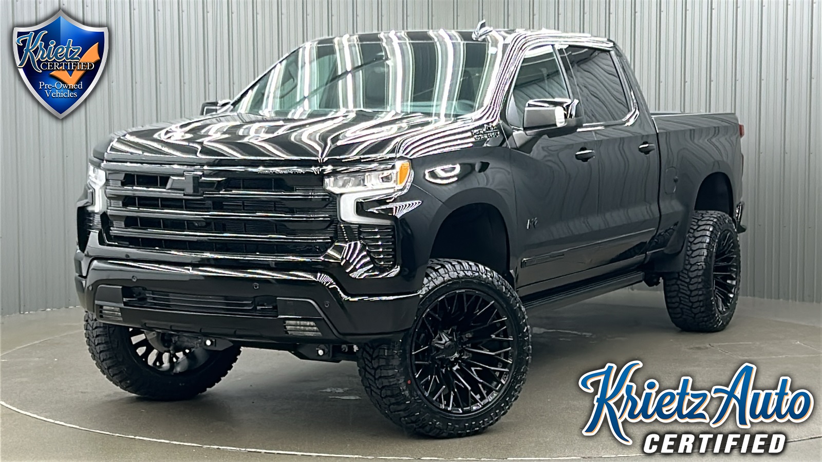 Lifted 2024 Chevrolet Silverado 1500 High Country Premium Long Bed w/ COLORMATCH, Tech & Sunroof