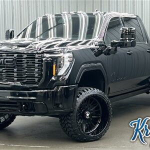 Lifted 2024 GMC Sierra 3500HD Denali Reserve Short Bed w/ COLORMATCH & Sunroof