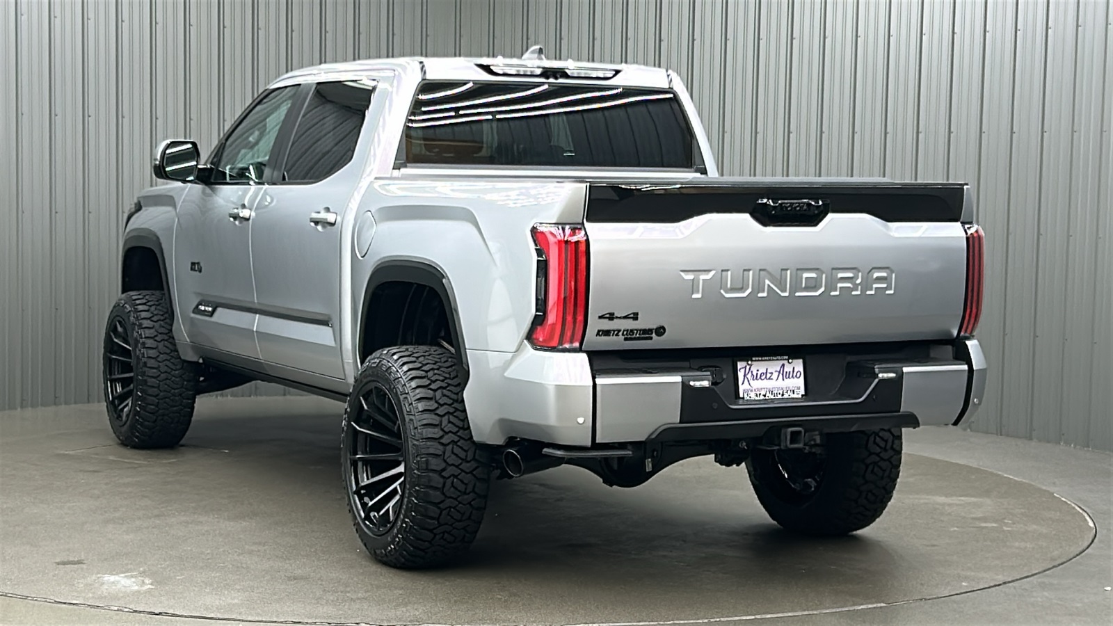 2024 Toyota Tundra Platinum photo 3