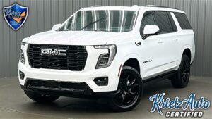 2025 GMC Yukon XL Denali w/ COLORMATCH, Power Steps & Sunroof