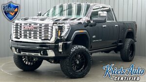 Lifted 2025 GMC Sierra 2500HD Denali Reserve Short Bed w/ Tech & Sunroof
