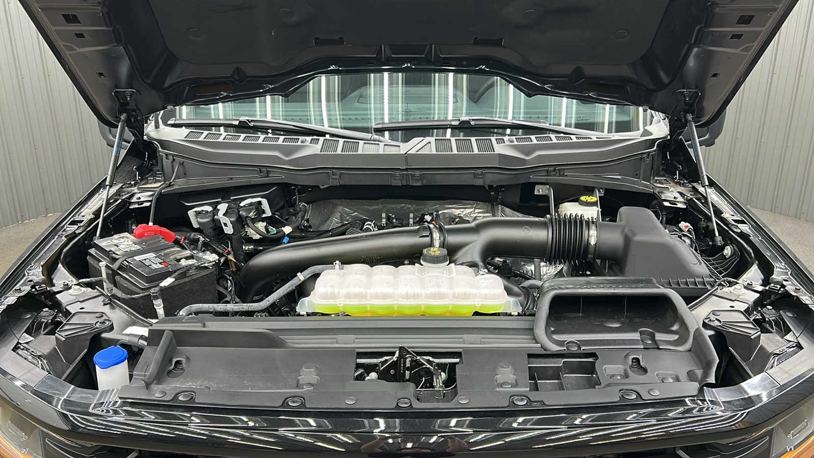 2024 Ford F-150 XLT FX4 photo 17