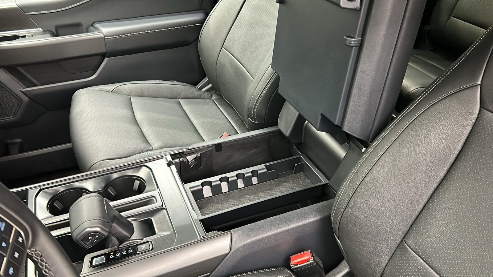 2024 Ford F-150 XLT FX4 photo 25