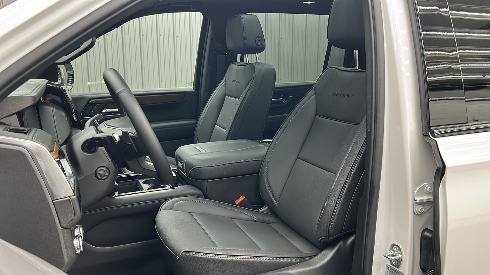 2025 Gmc Yukon XL Denali photo 27