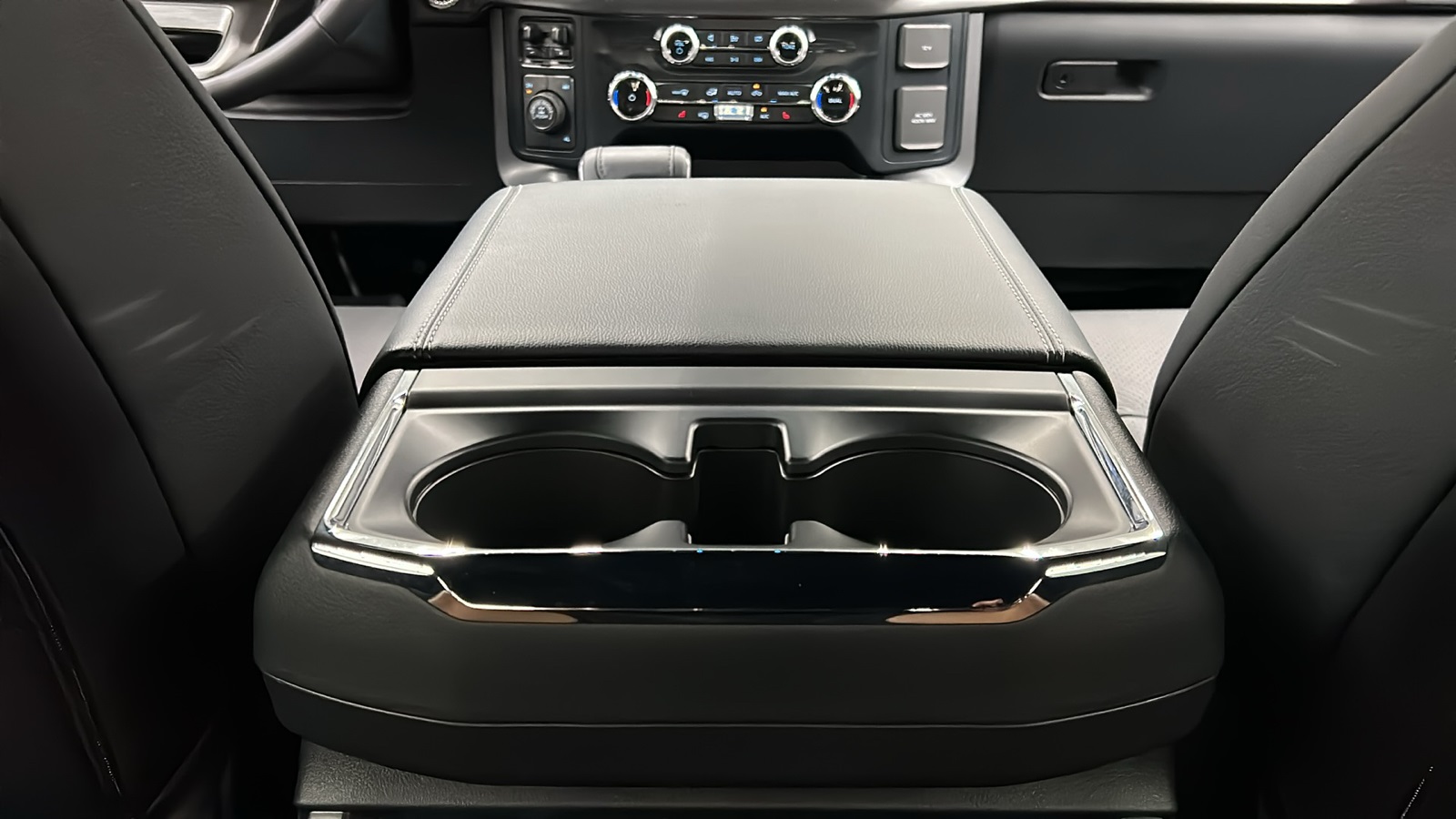 2024 Ford F-150 XLT FX4 photo 29