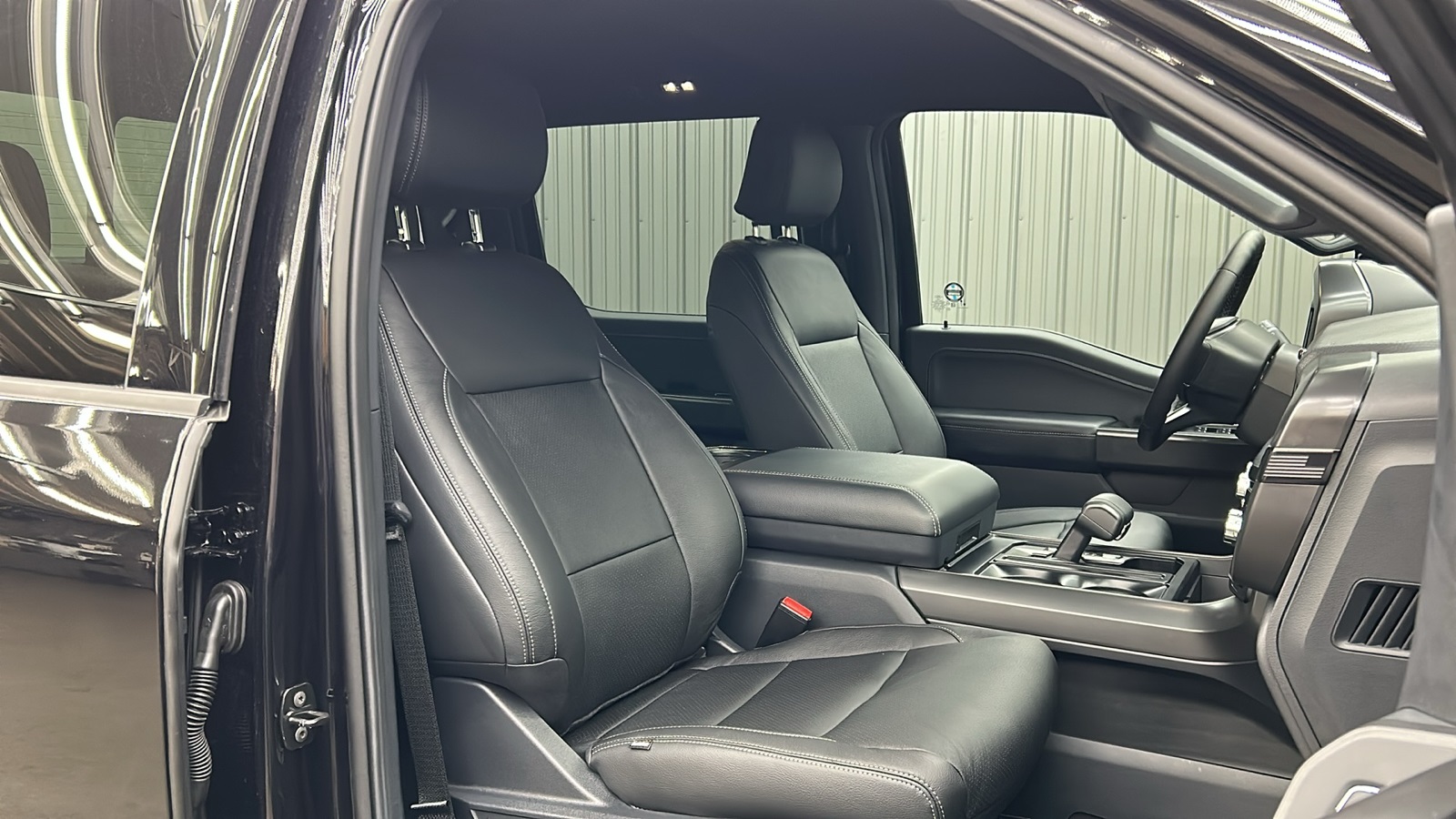 2024 Ford F-150 XLT FX4 photo 31