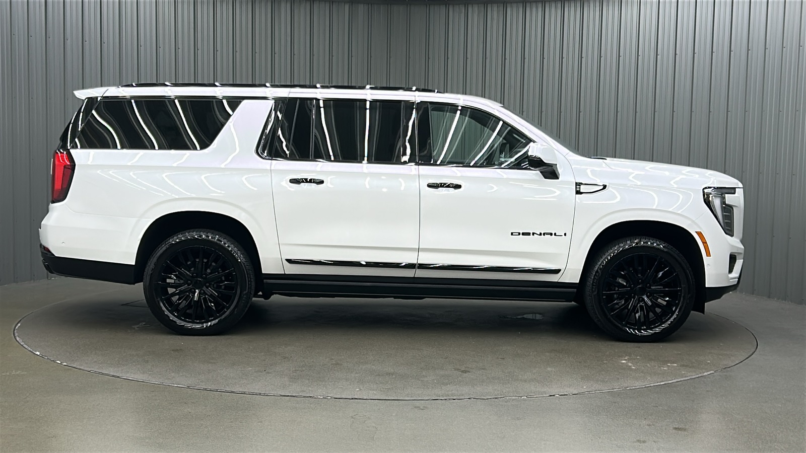 2025 Gmc Yukon XL Denali photo 6