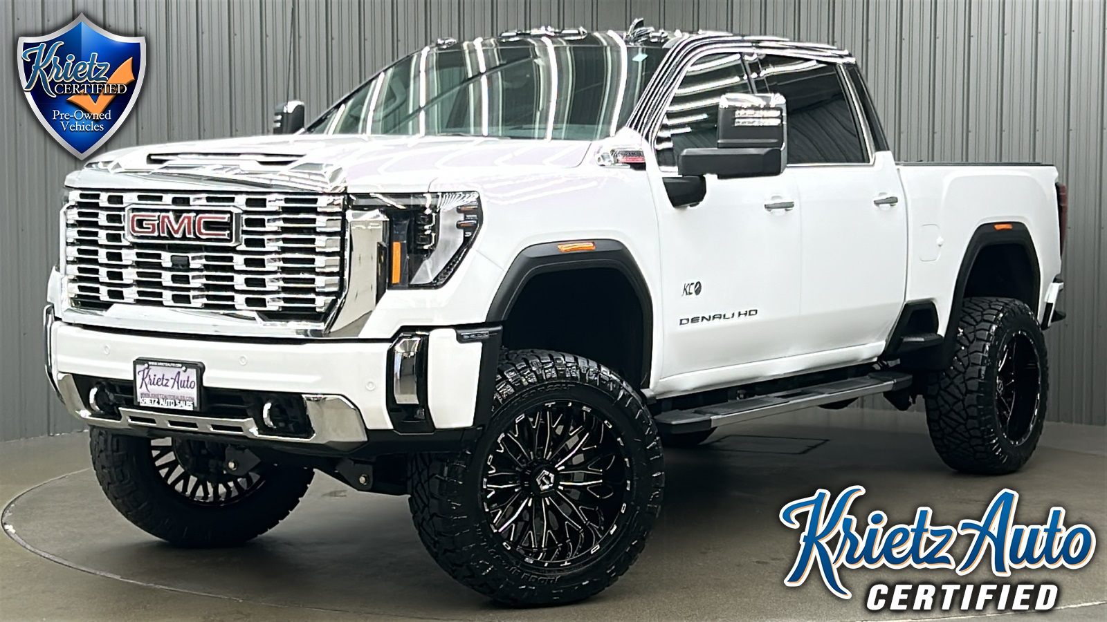 Lifted 2024 GMC Sierra 2500HD Denali Reserve Short Bed w/ Tech & Sunroof