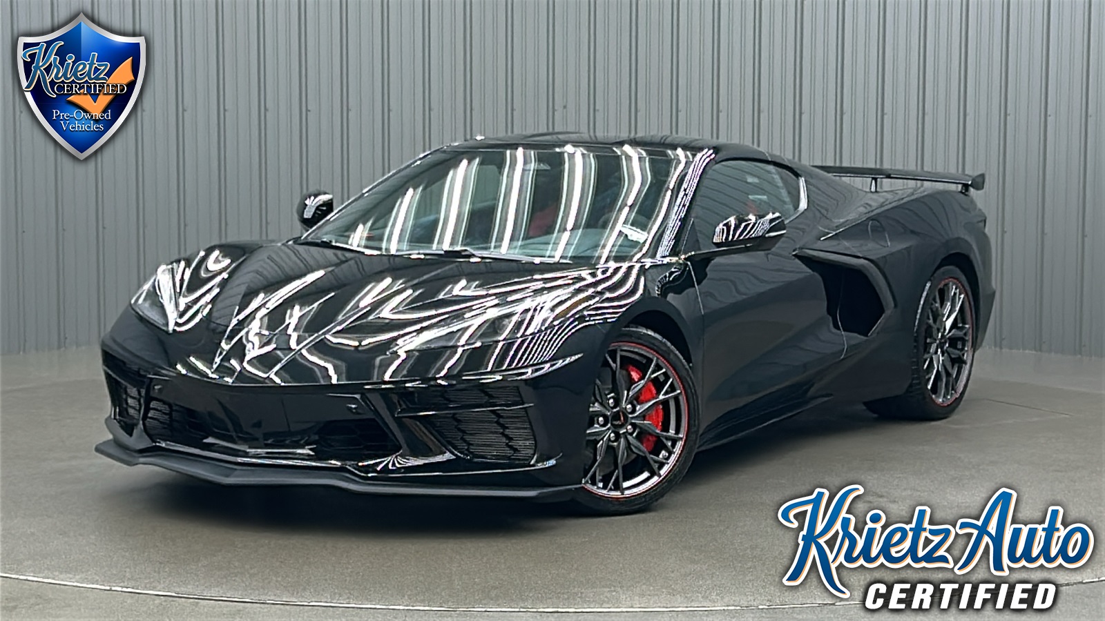 2025 Chevrolet Corvette Stingray 3LT w/ Z51 Performance Pkg & Engine Appearance Pkg