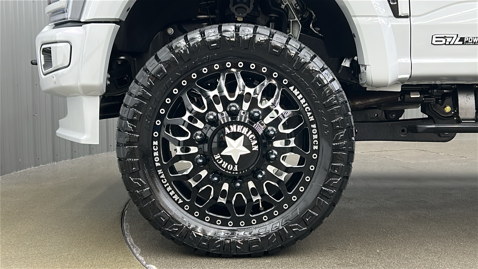 2025 Ford F-450 photo 10