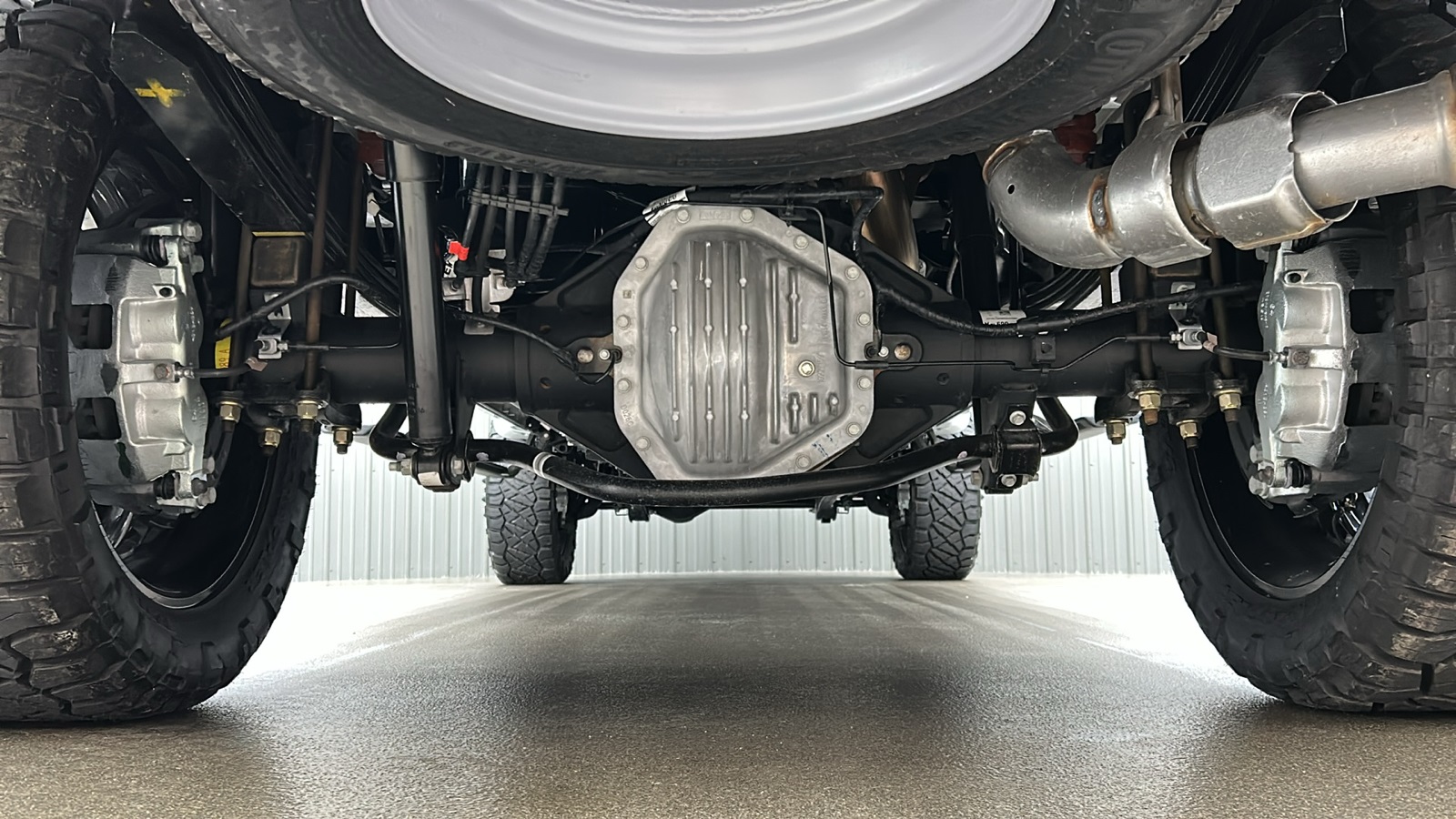 2025 Ford F-450 photo 14