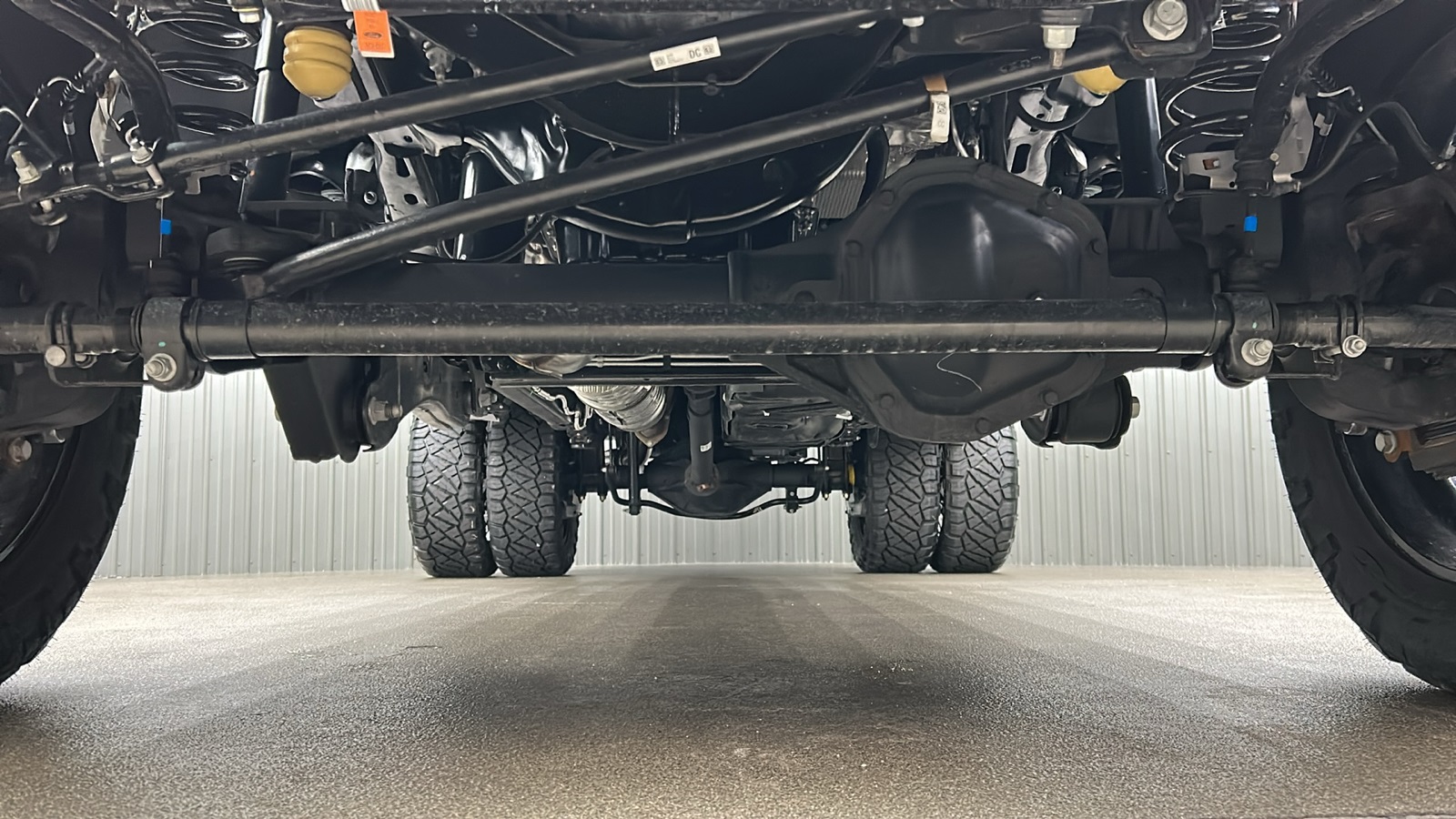 2025 Ford F-450 photo 15