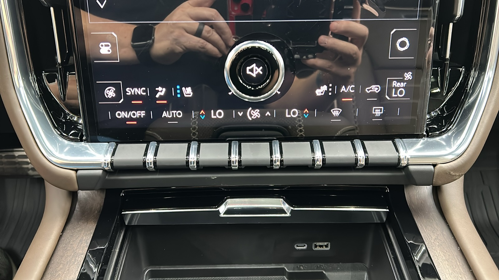 2025 Gmc Yukon XL Denali Ultimate photo 20