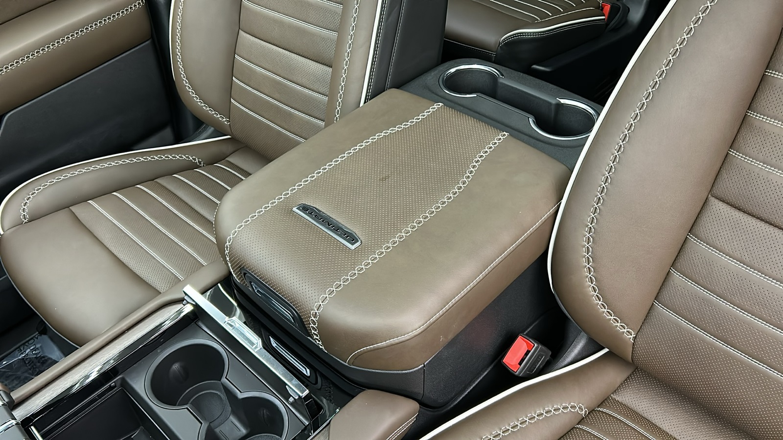 2025 Gmc Yukon Denali Ultimate photo 22