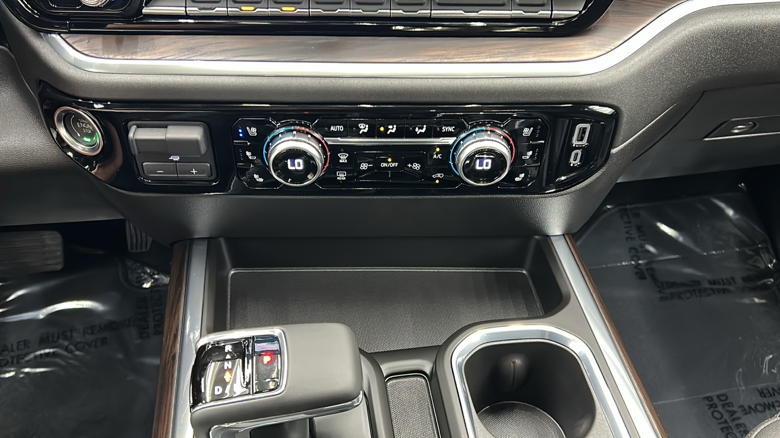 2025 Gmc Sierra 1500 SLT photo 21