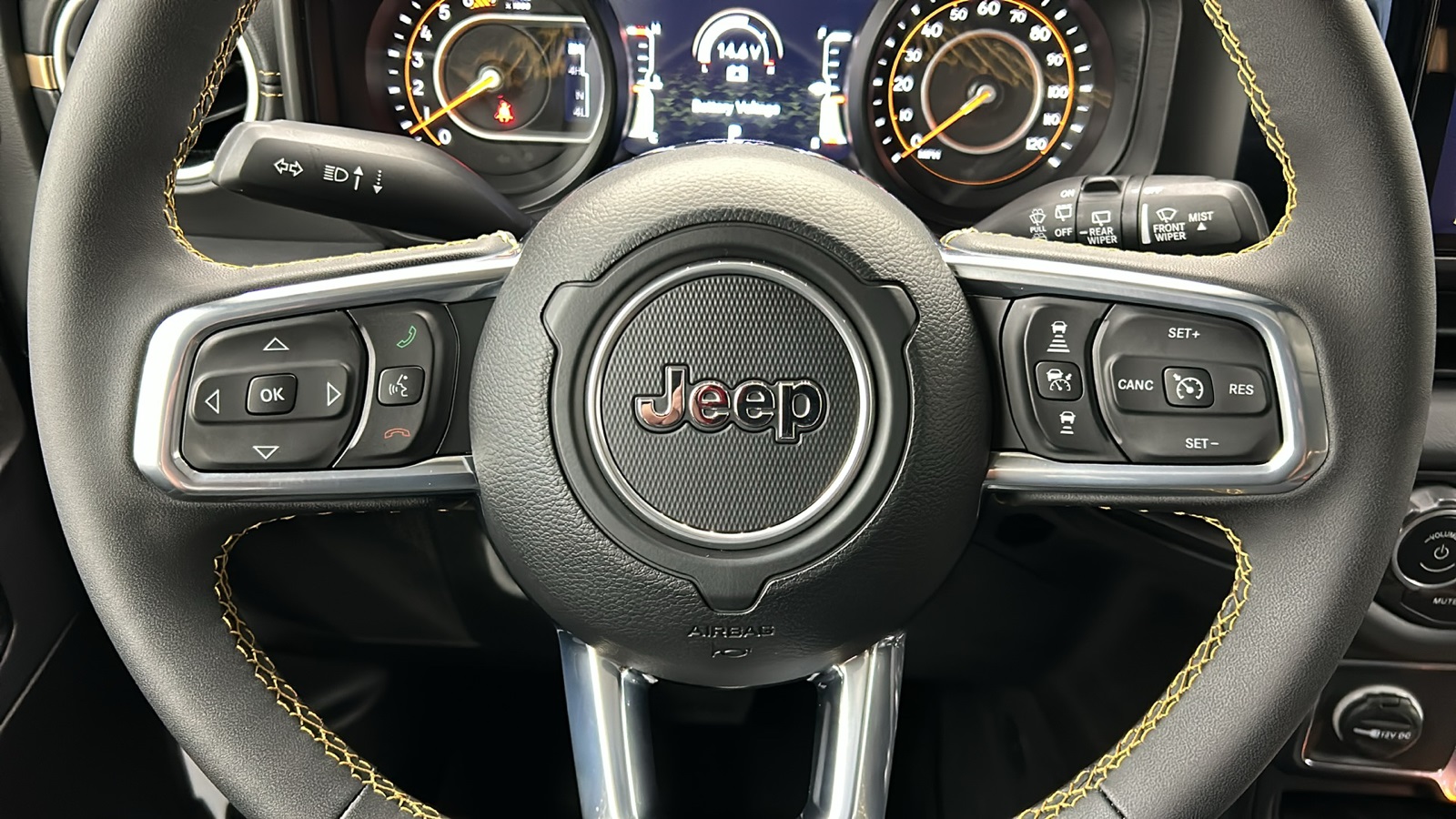 2024 Jeep Wrangler Sahara W photo 22