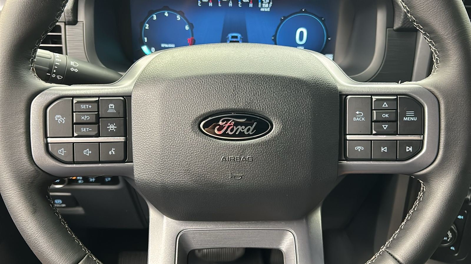 2025 Ford F-150 XLT photo 25