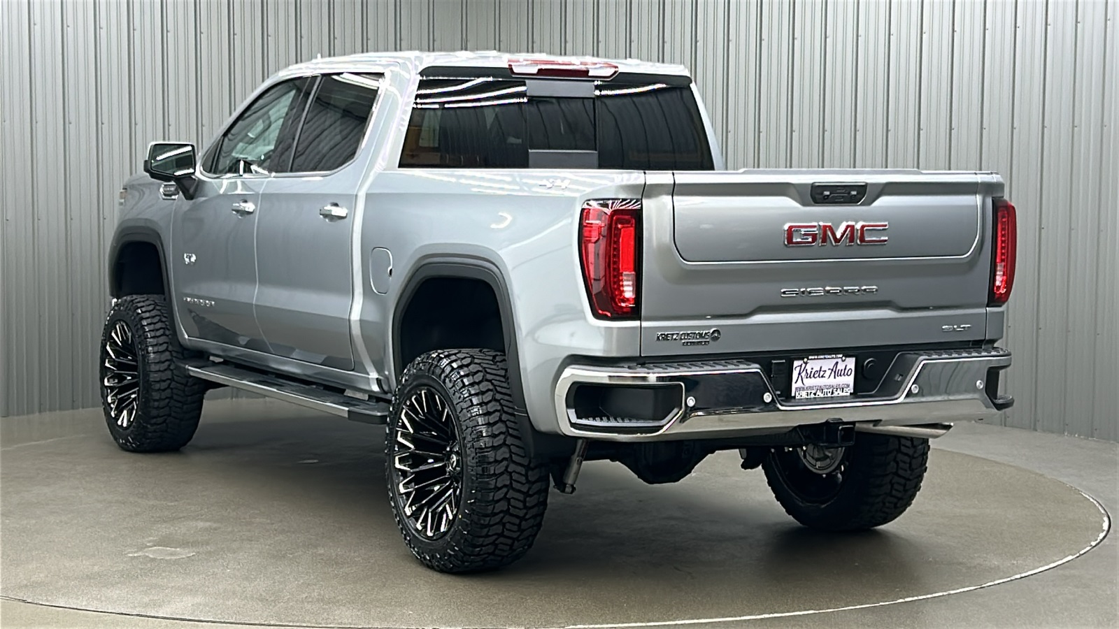 2025 Gmc Sierra 1500 SLT photo 3