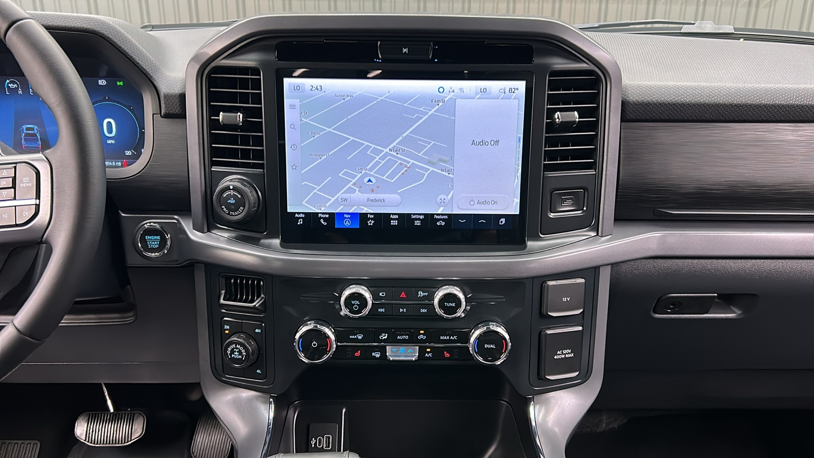 2025 Ford F-150 XLT photo 27