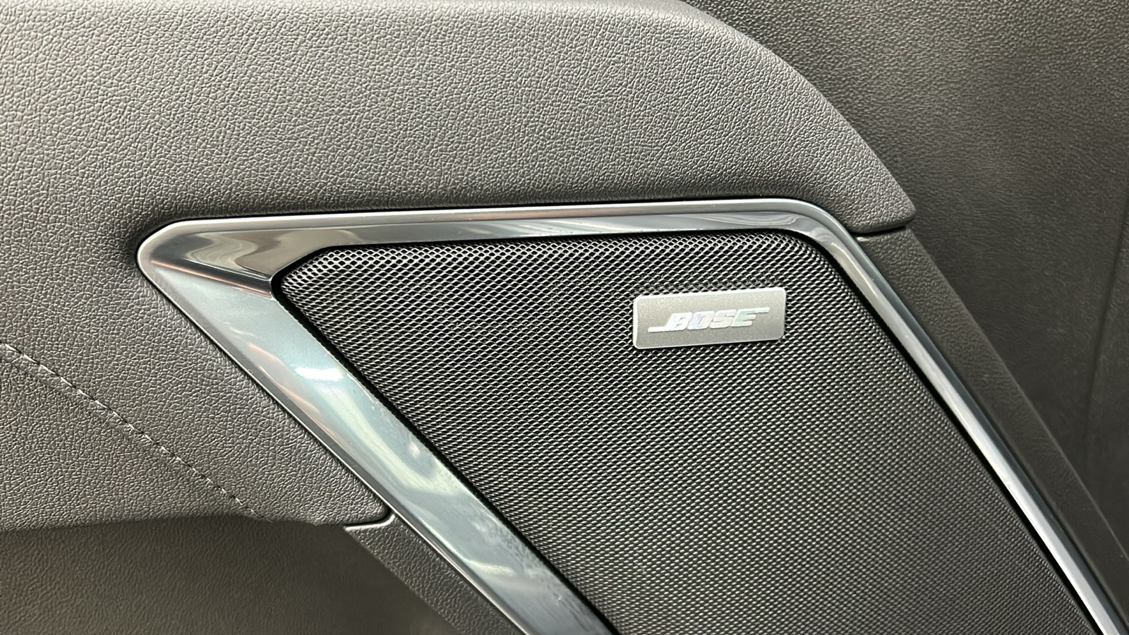 2025 Gmc Sierra 1500 SLT photo 29